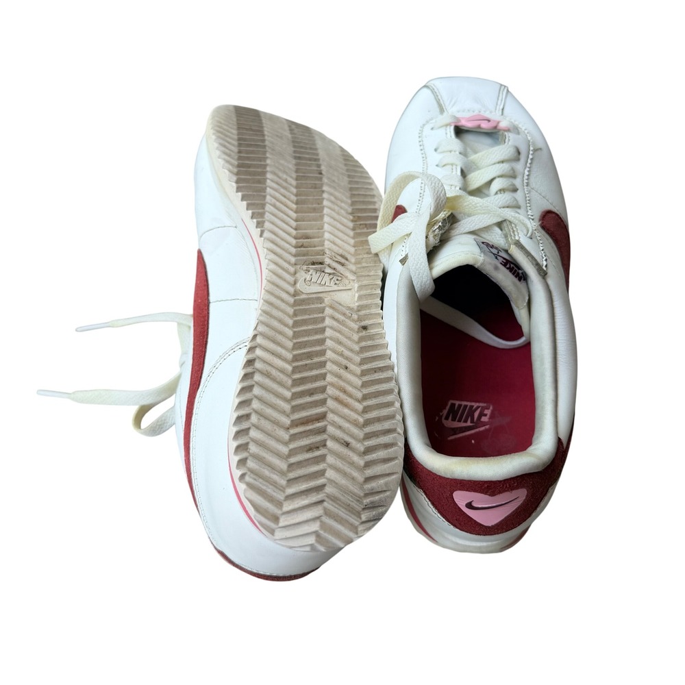 Nike Cortez Valentines Day 2024 Sail Red Heart FZ5167-133 Womens Size 8 - Picture 6 of 8
